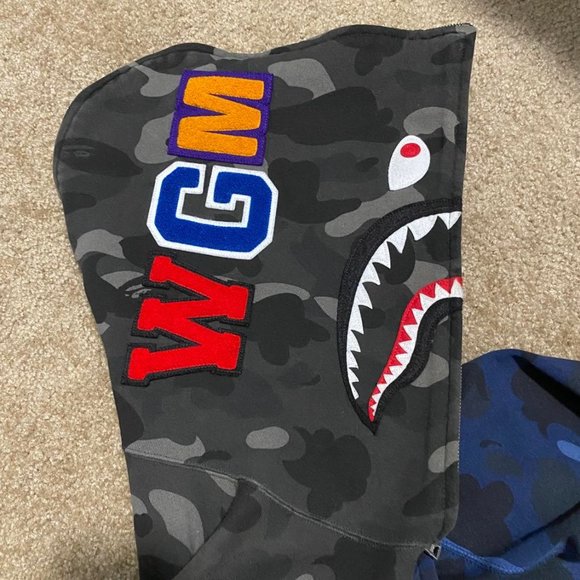 BAPE Shark XXL - Picture 3 of 7